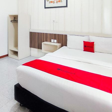 Reddoorz Syariah At Penginapan Eby Padang 外观 照片