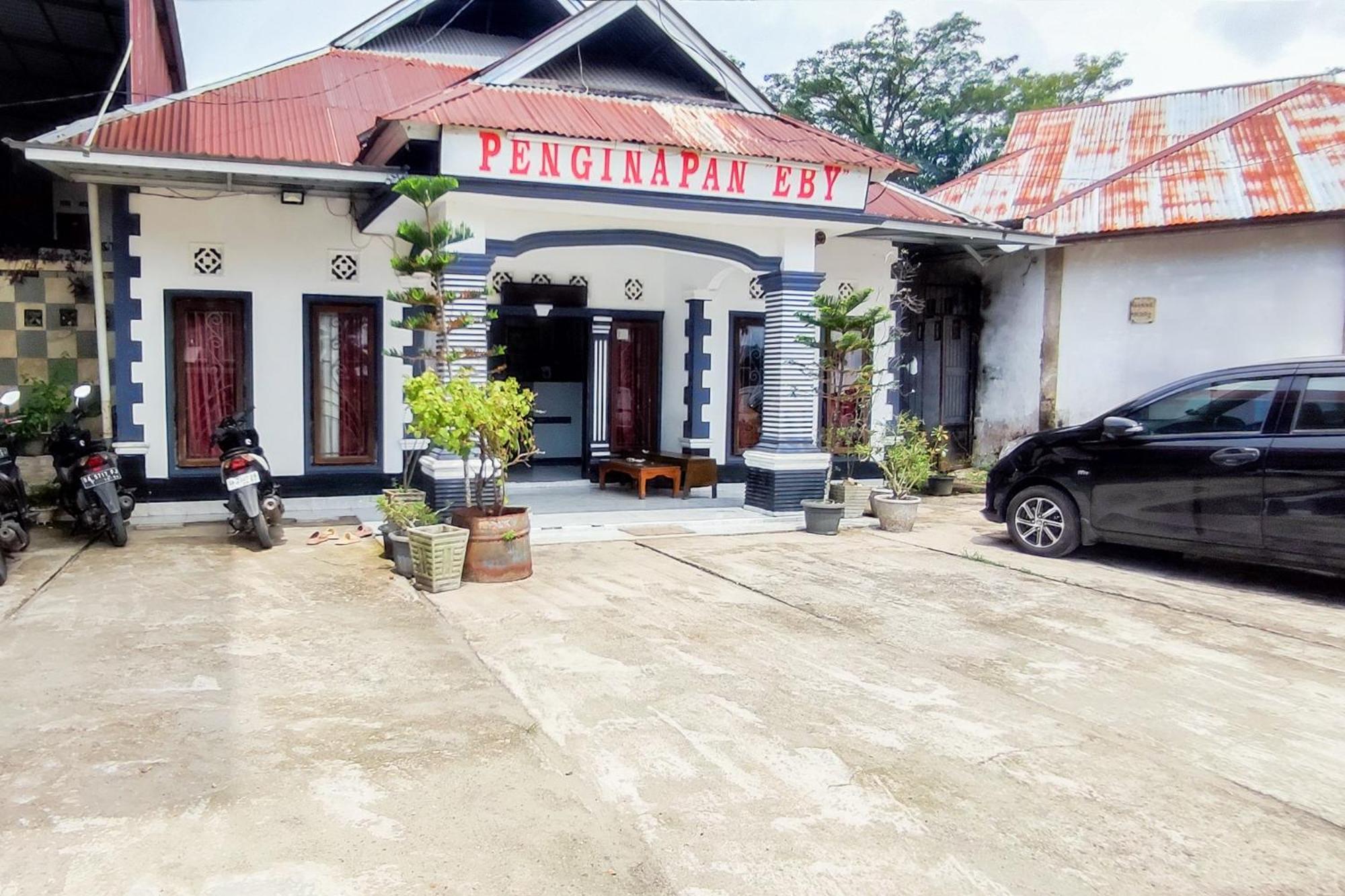 Reddoorz Syariah At Penginapan Eby Padang 外观 照片