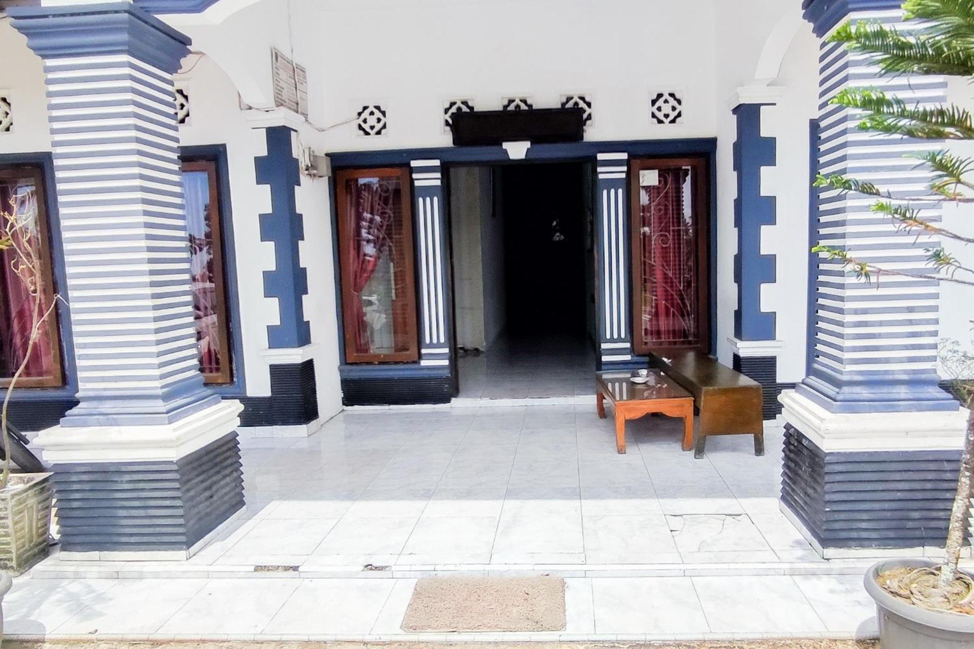 Reddoorz Syariah At Penginapan Eby Padang 外观 照片