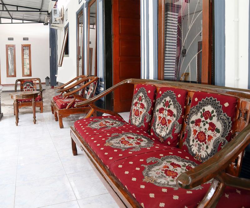 Reddoorz Syariah At Penginapan Eby Padang 外观 照片