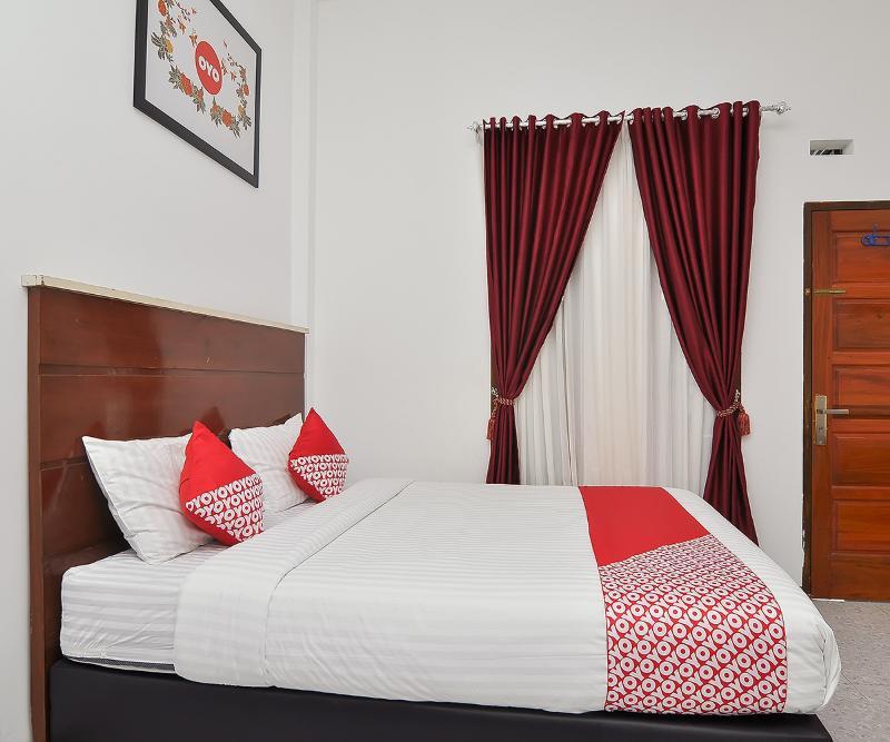 Reddoorz Syariah At Penginapan Eby Padang 外观 照片