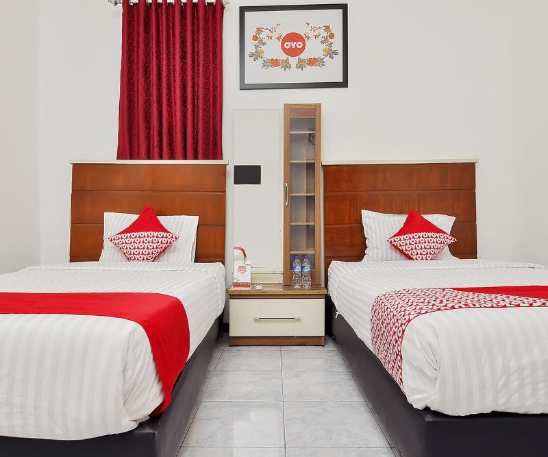Reddoorz Syariah At Penginapan Eby Padang 外观 照片